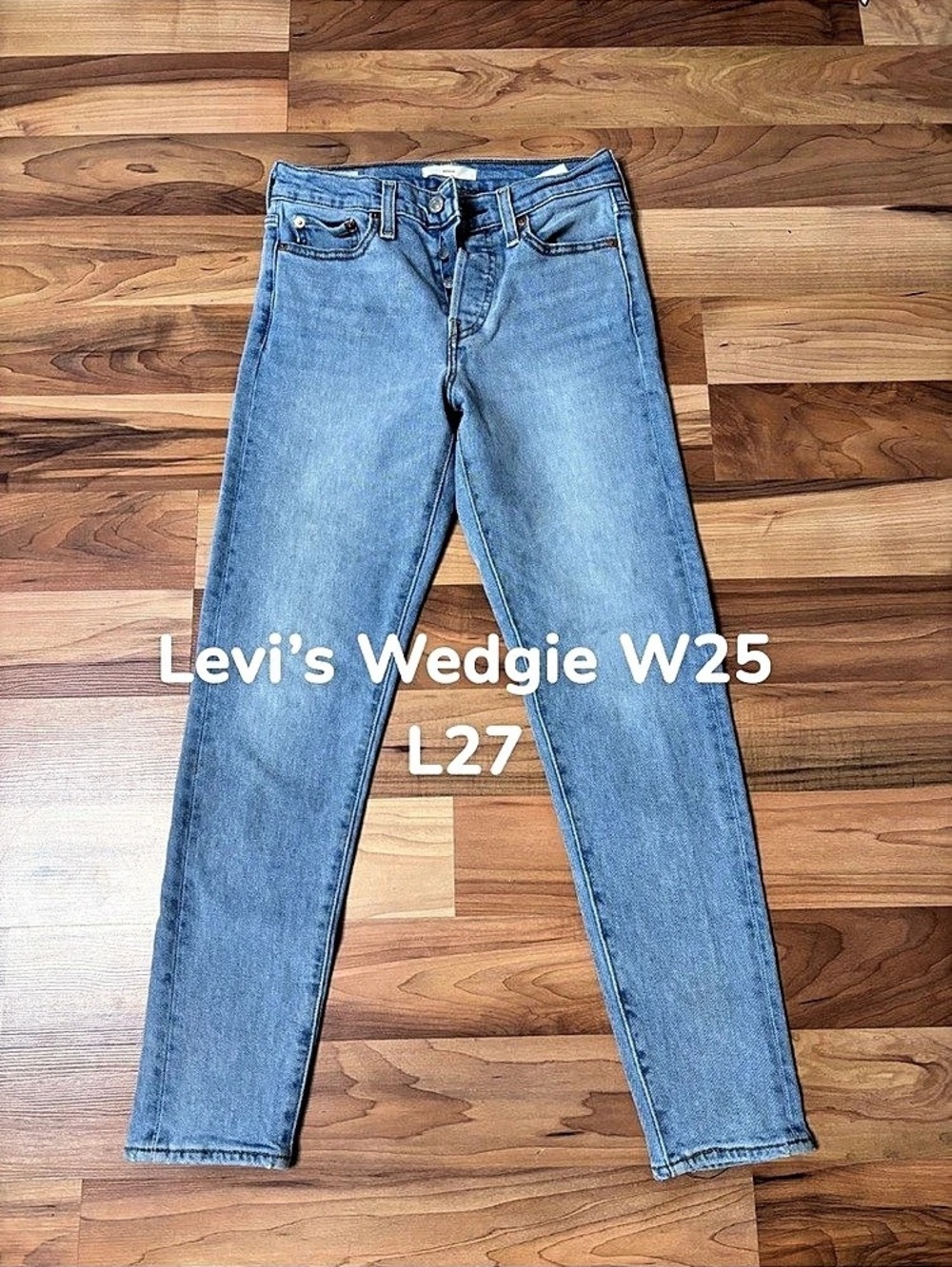 Levi's Wedgie Boot Cut Jeans in Blue Waist 25